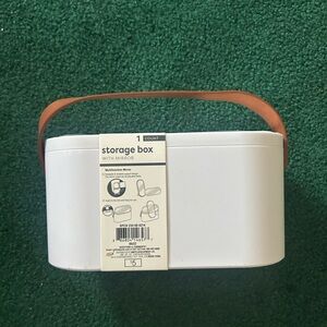 New Day storage box  Case - Travel Organizer NWT